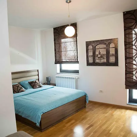 Luxury In Centre *