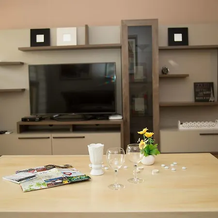 Luxury In Centre Apartamento Saraievo