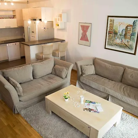 Luxury In Centre Saraievo