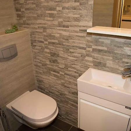 Luxury In Centre Apartamento Saraievo
